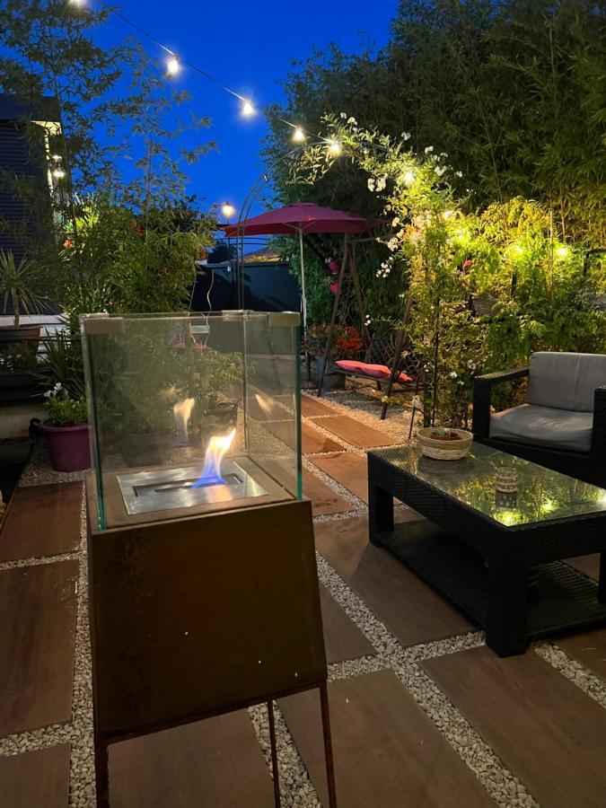 Mon Petit Bali Bed and Breakfast Maussane les Alpilles Εξωτερικό φωτογραφία