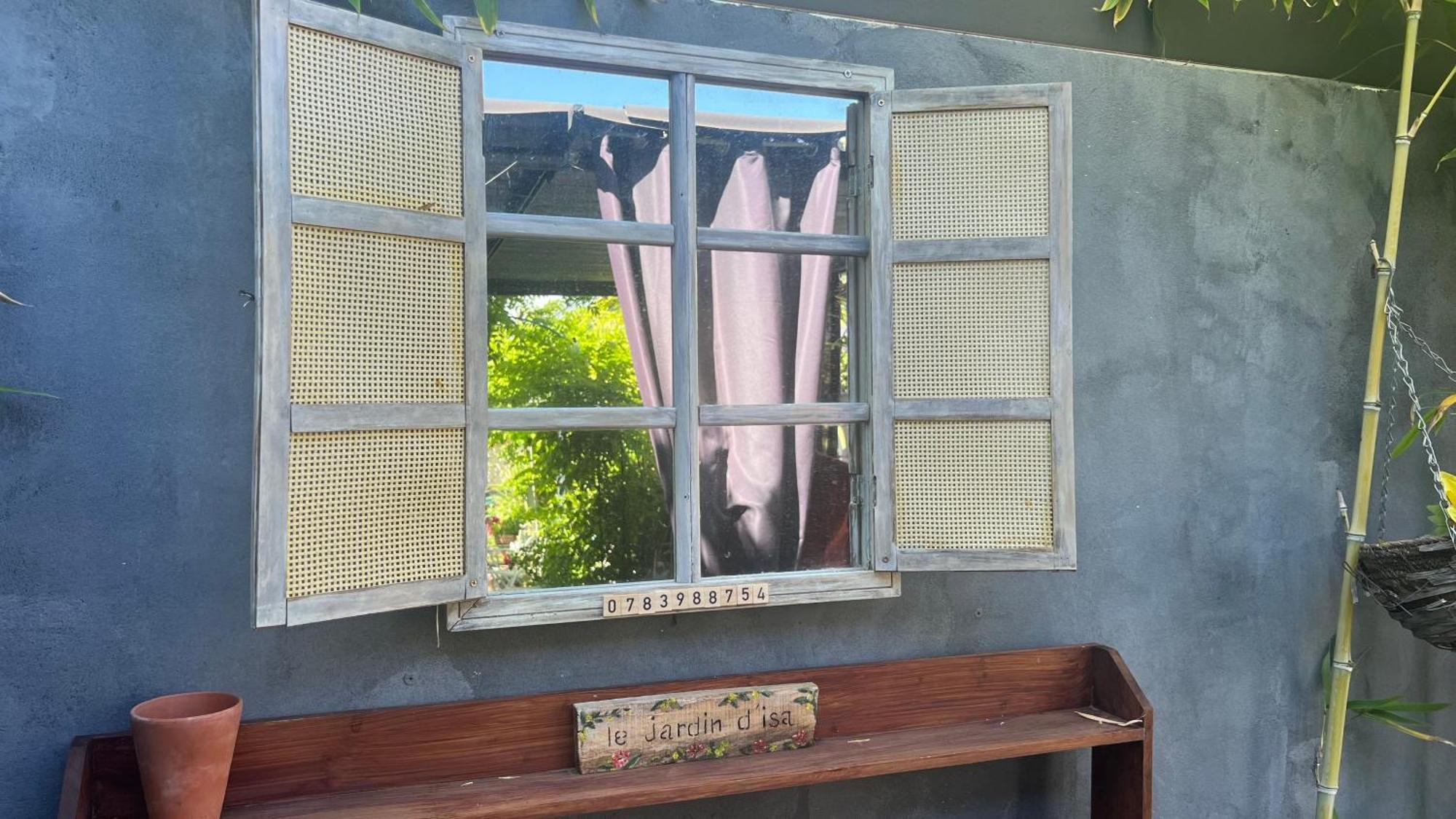 Mon Petit Bali Bed and Breakfast Maussane les Alpilles Εξωτερικό φωτογραφία